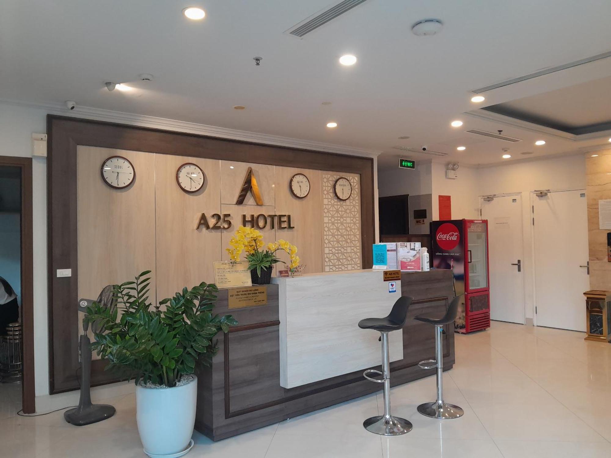 A25 Hotel - Hoang Dao Thuy 1 Hanoi Exterior photo